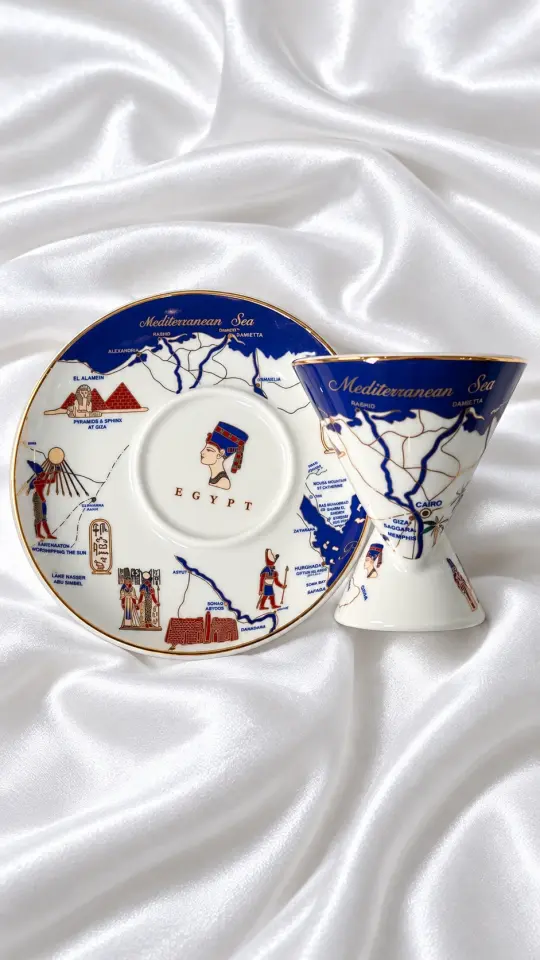 Antik Mısır Harita ve Nefertiti Desenli Çift Yönlü Kahve Fincan Seti - Beyaz ve Lacivert Porselen
