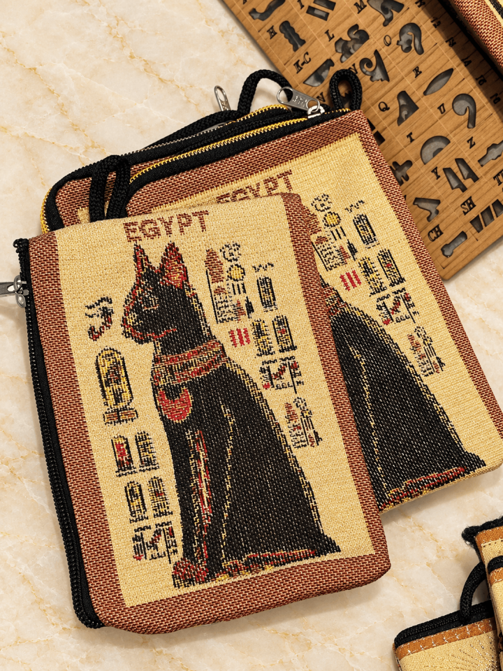 Anubis Desenli Büzgülü Fermuarlı Kese Çanta