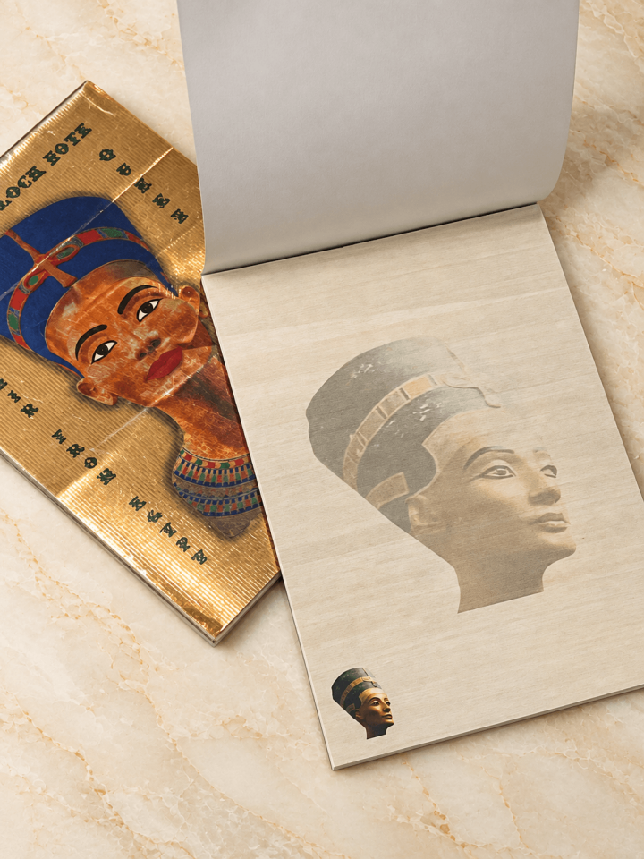 Nefertiti Motifli Çizgisiz Bloknot